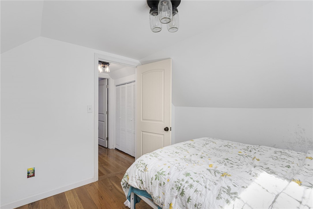 100 Penguin Avenue Warwick, RI 02818 - Photo 26 of 42