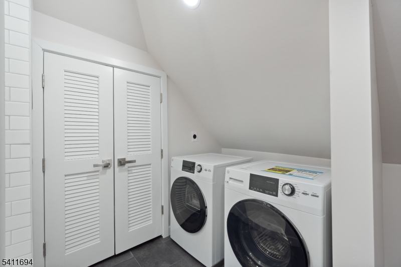 824 George Street, Unit 2 Plainfield, NJ 07062 - Photo 23 of 27