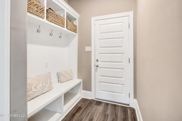 $450,000 | 4611 Bonne Terre Drive, Nesbit, MS 38651