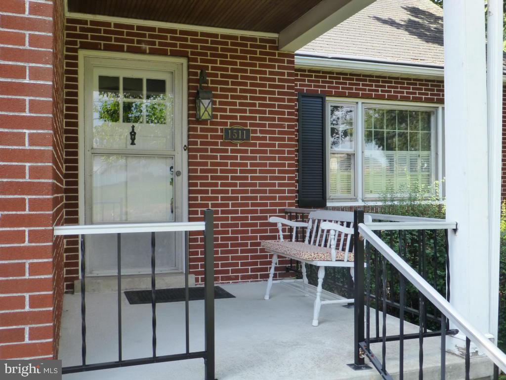 1511 Sandhill Road Lebanon, PA 17046 - Photo 11 of 36 Gallery Image 11