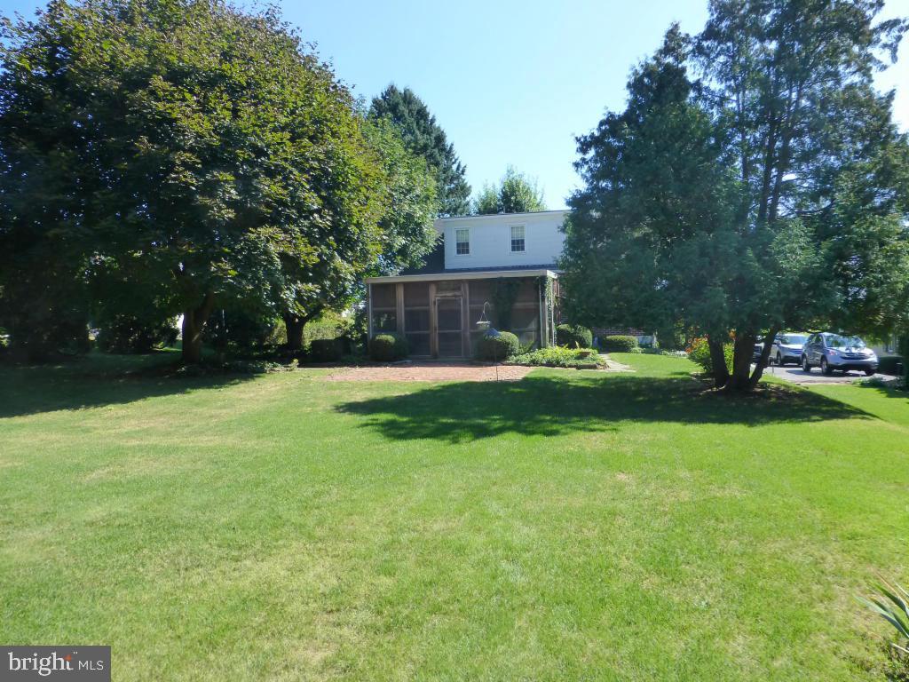 1511 Sandhill Road Lebanon, PA 17046 - Photo 6 of 36 Gallery Image 6