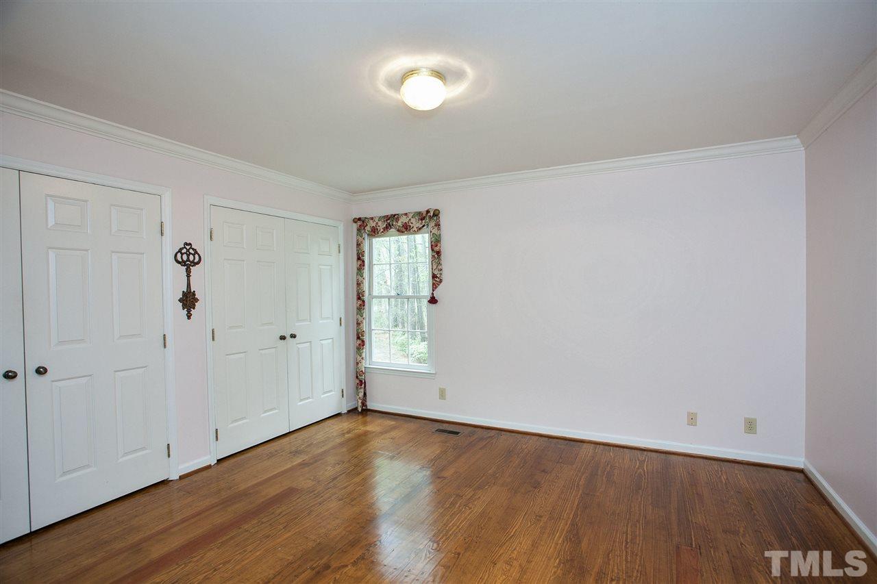 4717 Randolph Court Raleigh, NC 27606 - Photo 13 of 25 Gallery Image 13