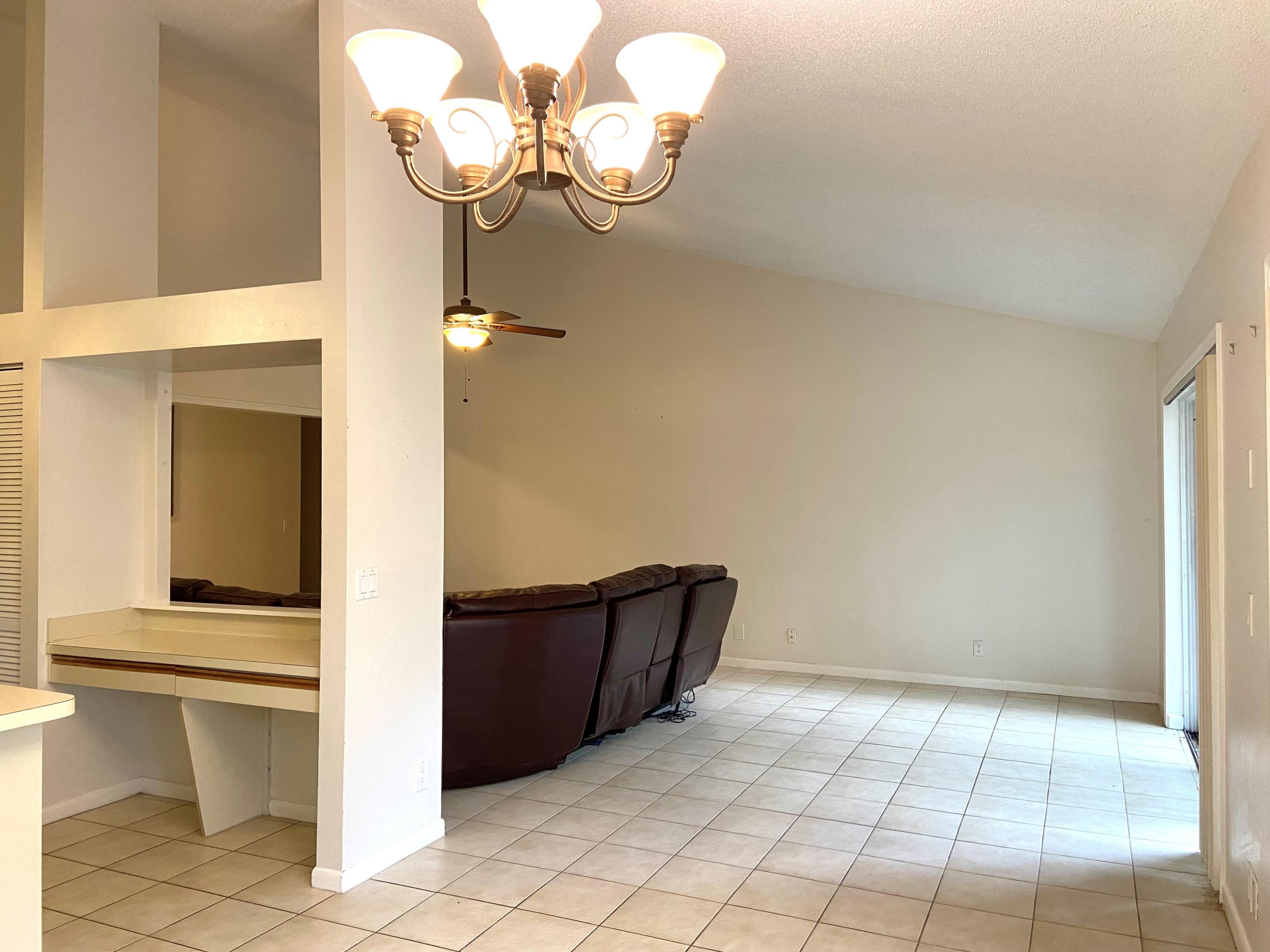 66 Baytree Circle Boynton Beach, FL 33436 - Photo 12 of 24 Dining to Family