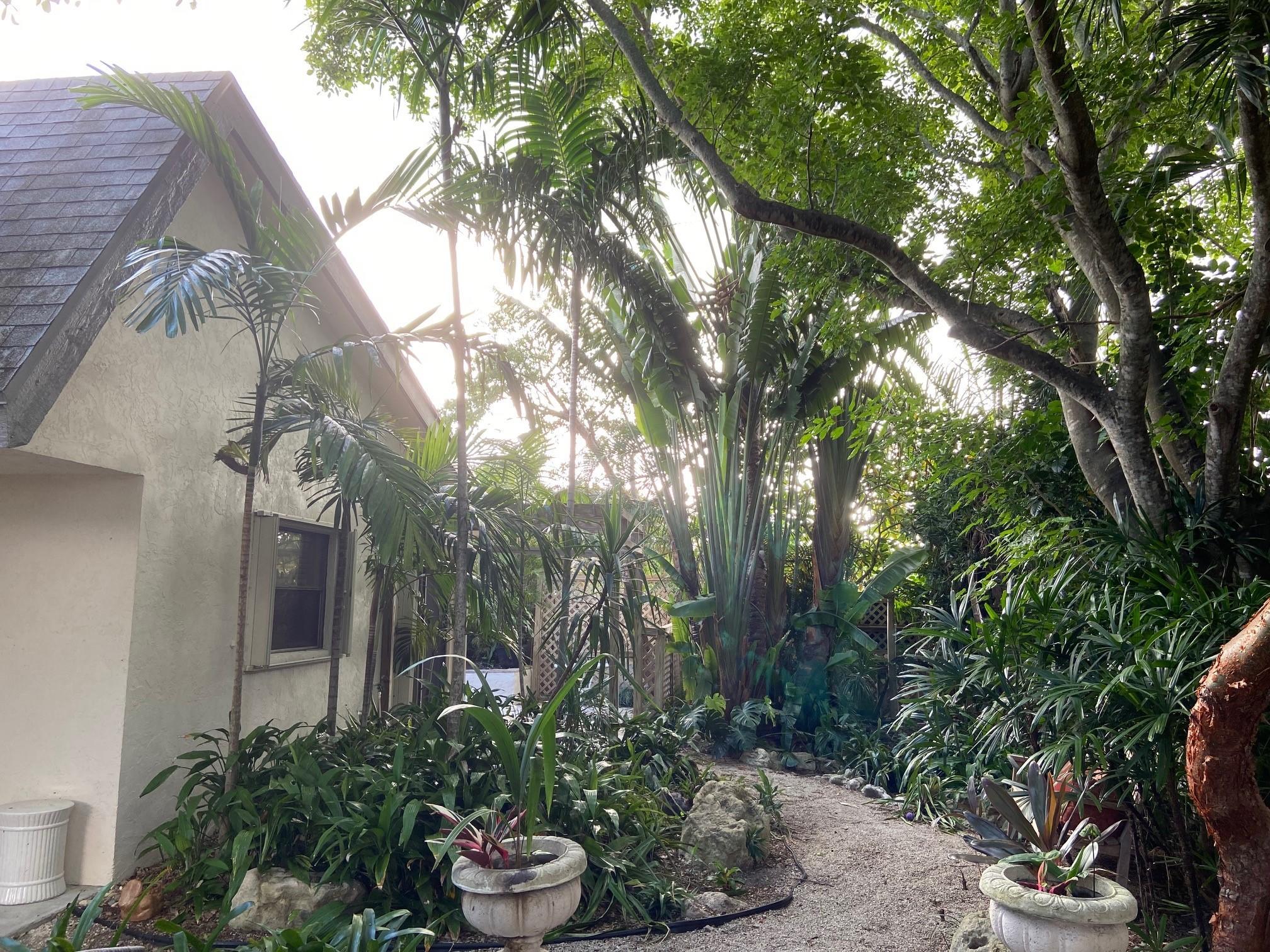 66 Baytree Circle Boynton Beach, FL 33436 - Photo 5 of 24 Accordion Shutters