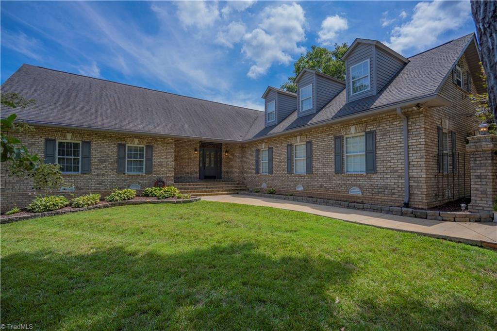 Gated entry to home