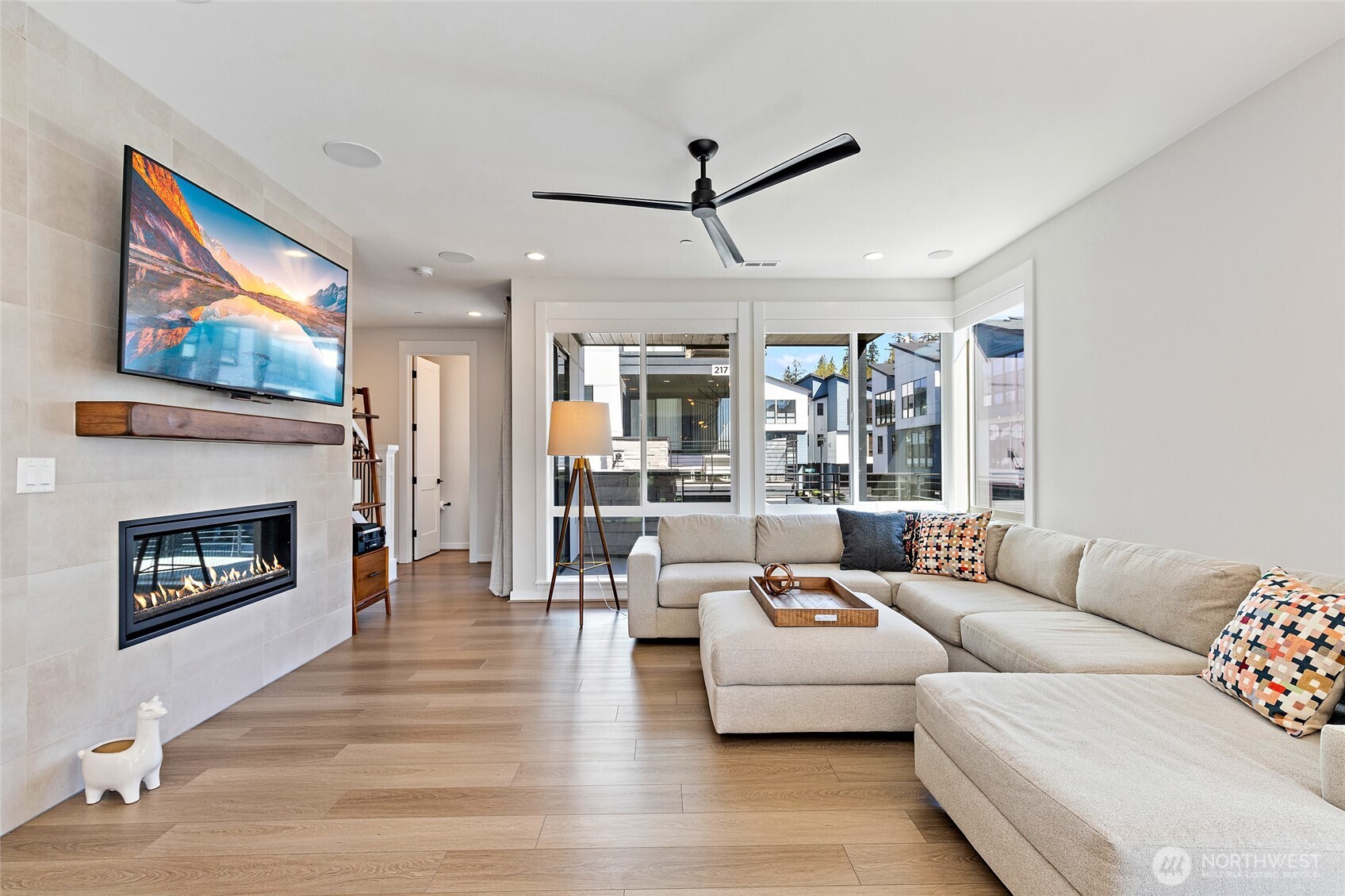 21724 25th Avenue Southeast, Unit A Bothell, WA 98021 - Photo 16 of 38