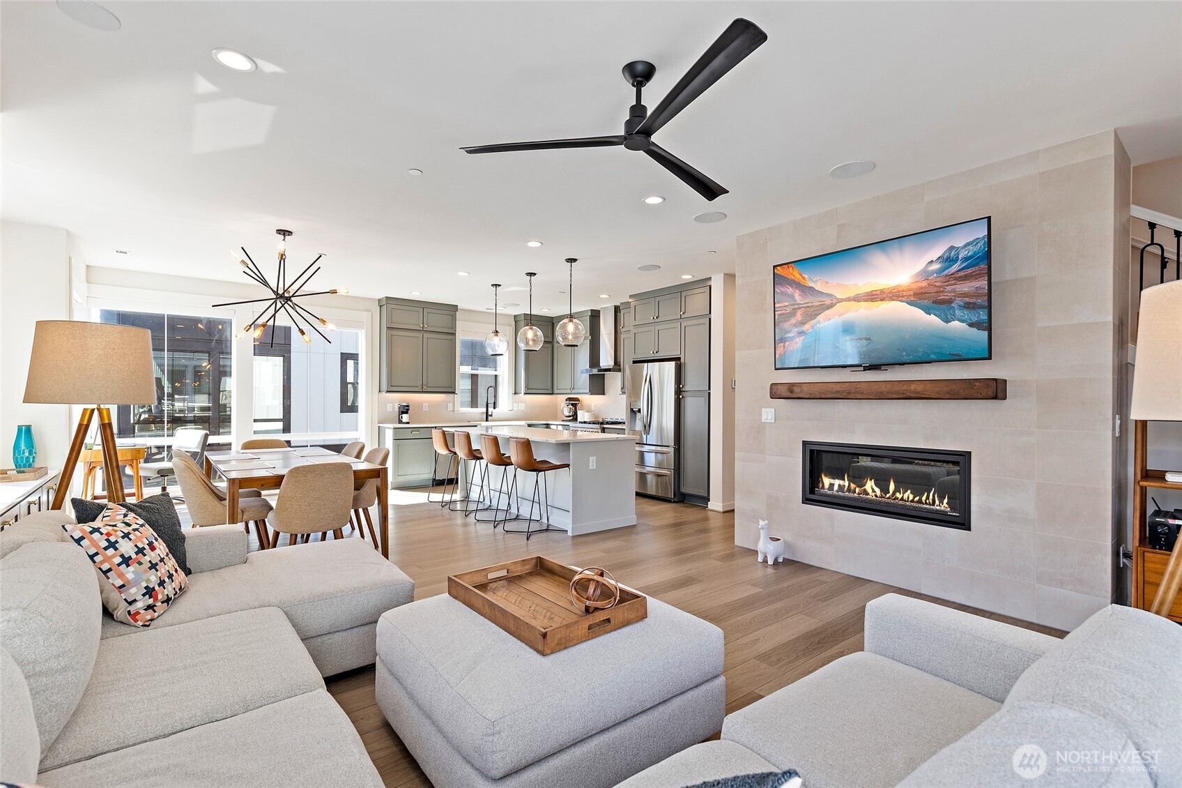 21724 25th Avenue Southeast, Unit A Bothell, WA 98021 - Photo 17 of 38