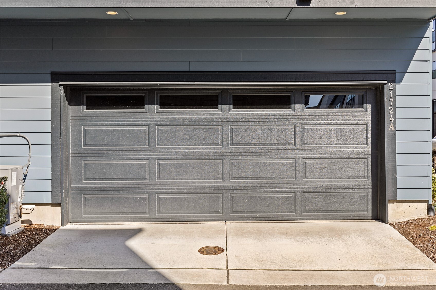 21724 25th Avenue Southeast, Unit A Bothell, WA 98021 - Photo 34 of 38