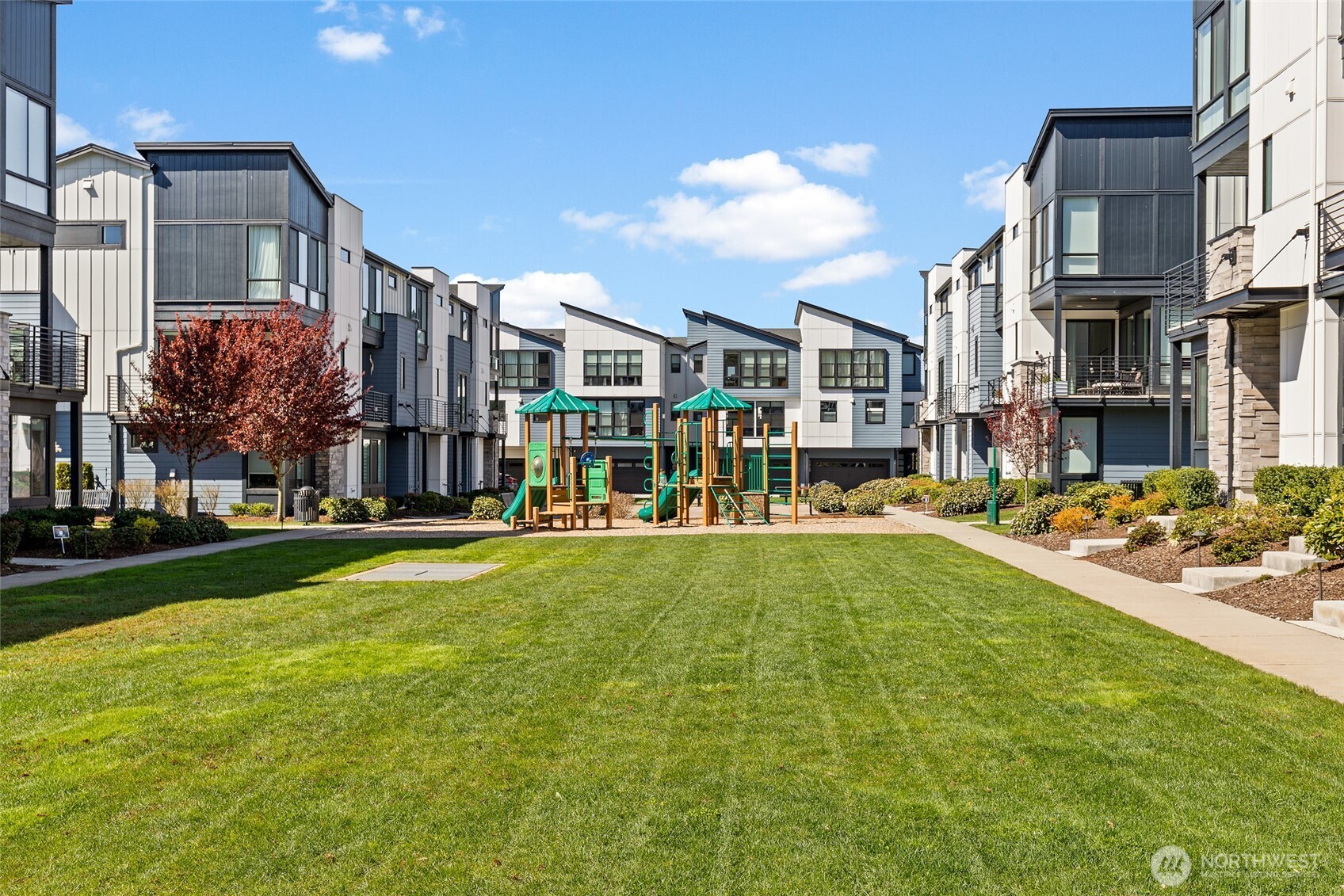 21724 25th Avenue Southeast, Unit A Bothell, WA 98021 - Photo 35 of 38