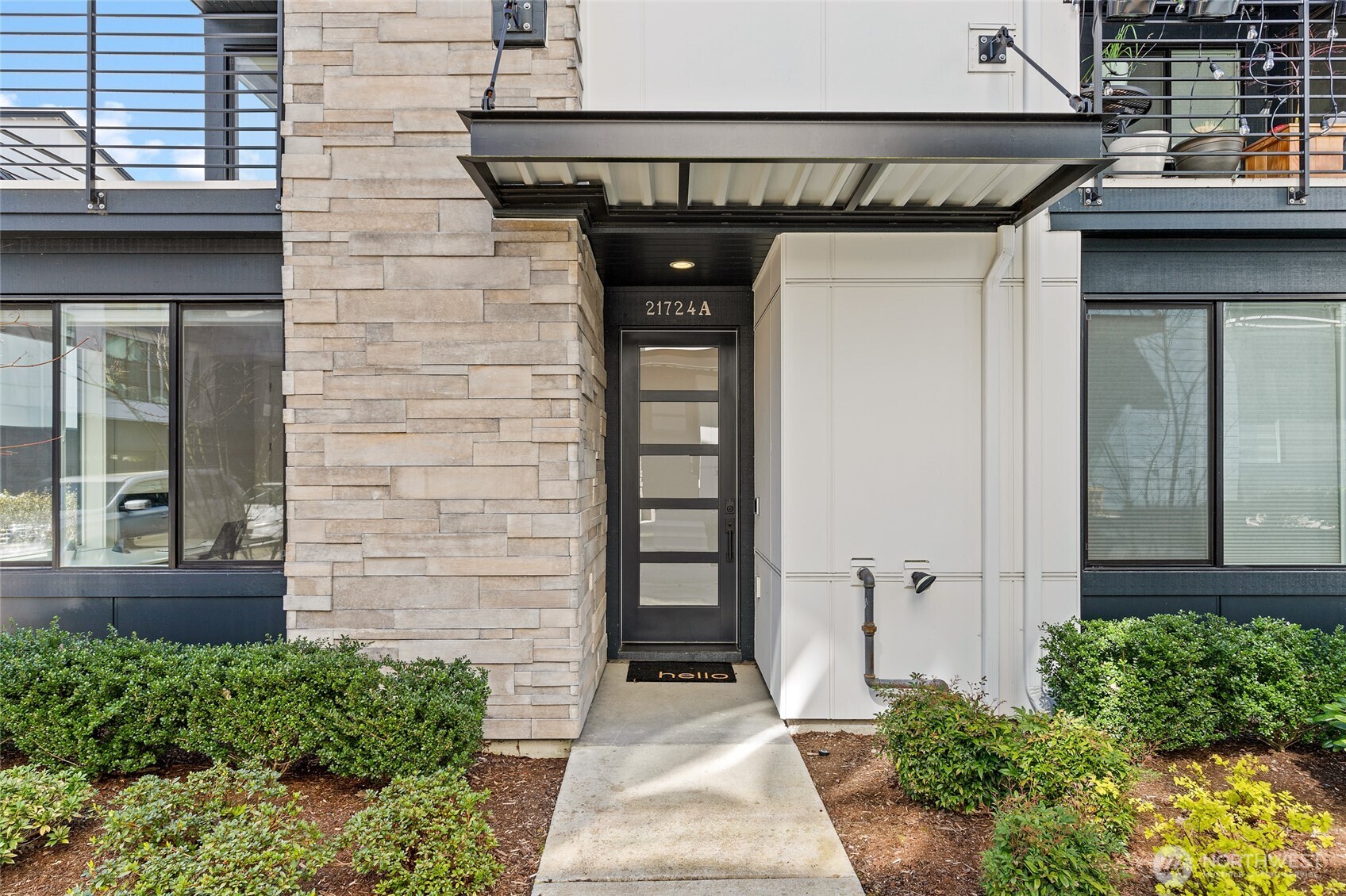 21724 25th Avenue Southeast, Unit A Bothell, WA 98021 - Photo 4 of 38