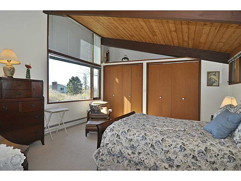29 Side Road Little Compton, RI 02837 - Photo 17 of 25 Master Bedroom.