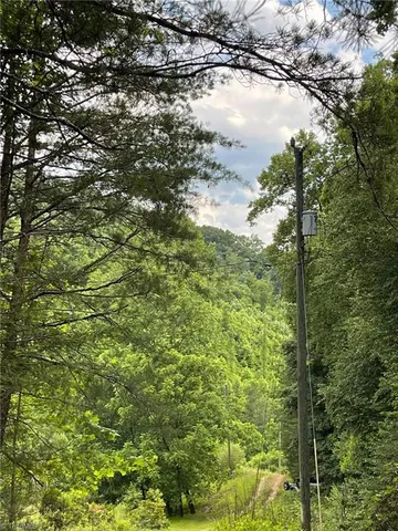 $10,500 | 20 Fawn Lane, Hays, NC 28635