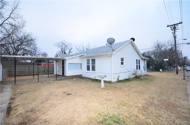 $1,149 | 1103 South Willow Street, Sherman, TX 75090