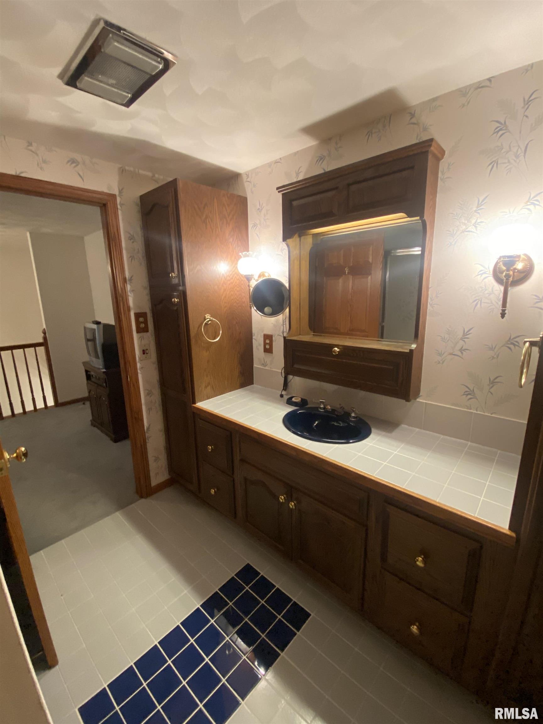 35 Lake Michael Drive Macomb, IL 61455 - Photo 42 of 53