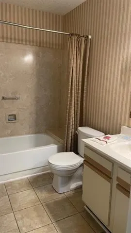 $1,450 | 901 Joe Yenni Boulevard, Unit B4, Kenner, LA 70065