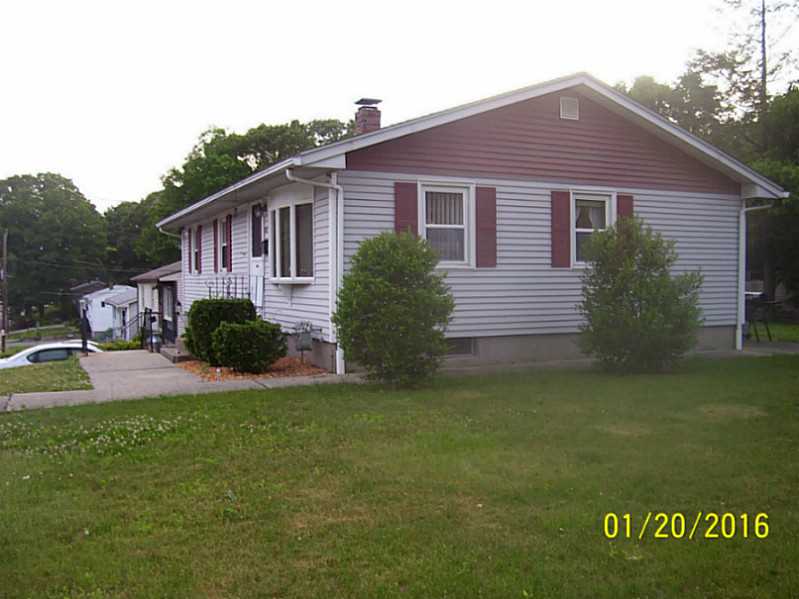 182 Morin Street Woonsocket, RI 02895 - Photo 4 of 25 Yard/Garden.