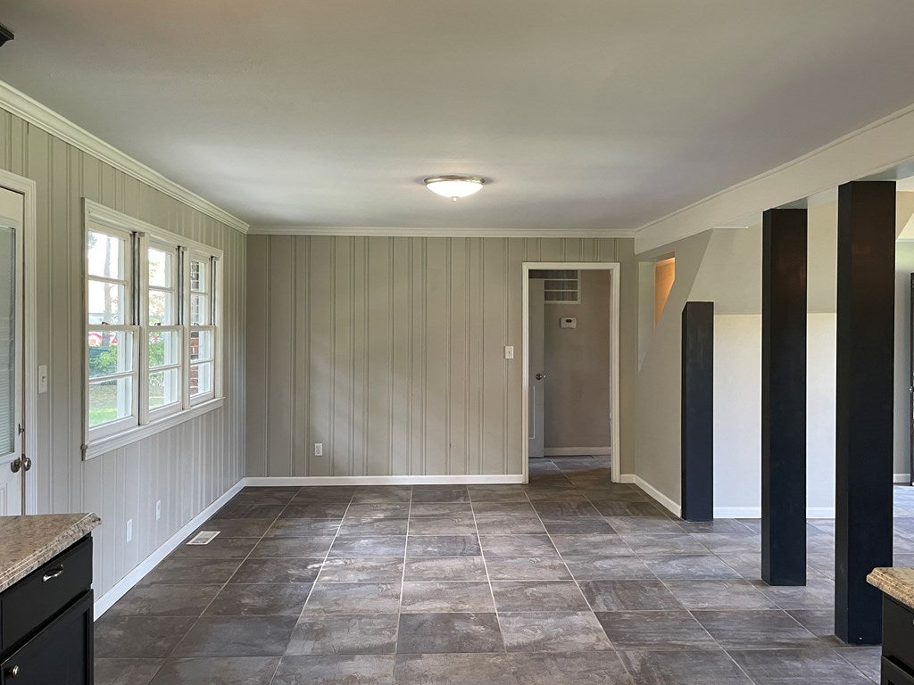 1412 Hickory Road Valdosta, GA 31601 - Photo 7 of 25 Gallery Image 7