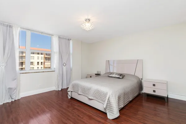 $299,000 | 1147 Hillsboro Mile, Unit 803, Hillsboro Beach, FL 33062