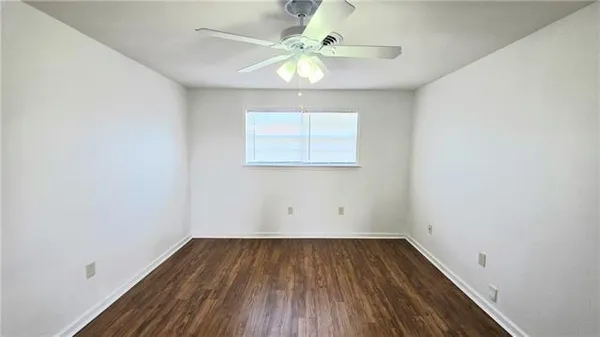$1,250 | 108 Nu Street, Unit A, Belle Chasse, LA 70037