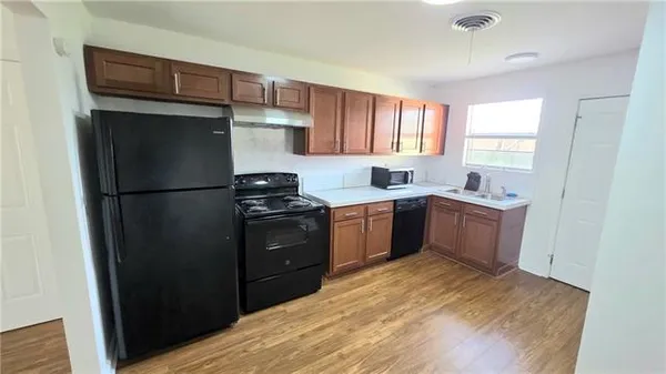 $1,250 | 108 Nu Street, Unit A, Belle Chasse, LA 70037