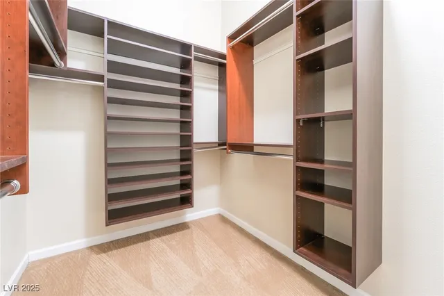 $1,900 | 9412 Plover Falls Avenue, Las Vegas, NV 89149