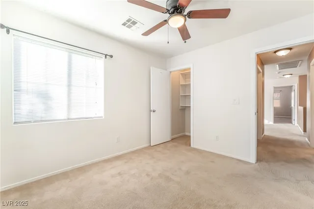 $1,900 | 9412 Plover Falls Avenue, Las Vegas, NV 89149