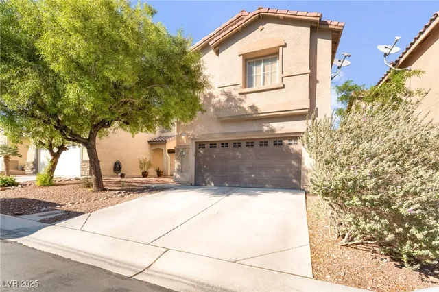 $1,900 | 9412 Plover Falls Avenue, Las Vegas, NV 89149