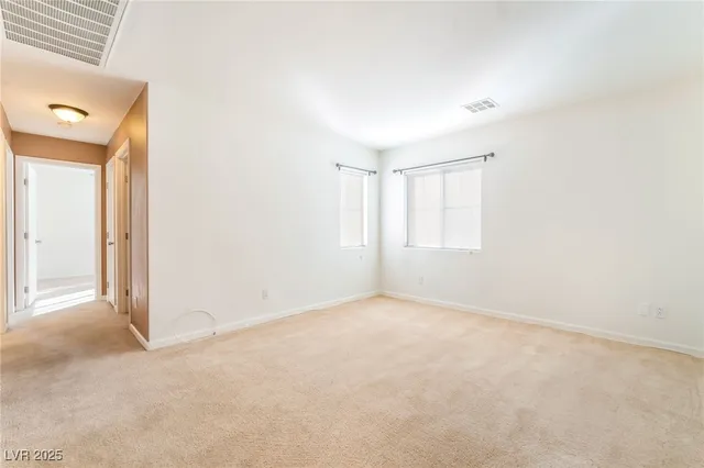 $1,900 | 9412 Plover Falls Avenue, Las Vegas, NV 89149