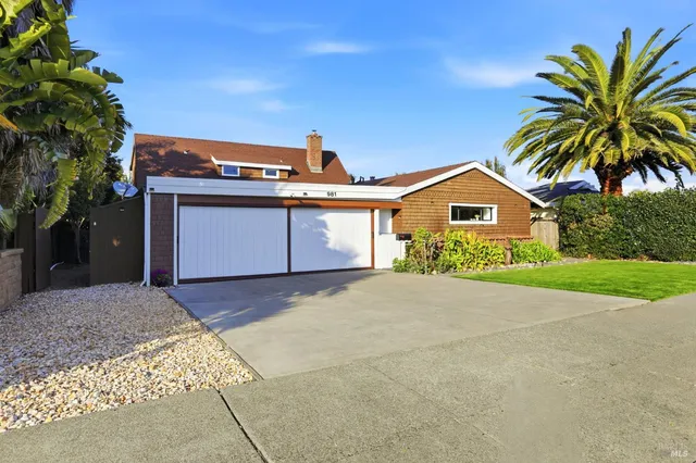$1,650,000 | 981 Bel Marin Keys Boulevard, Novato, CA 94949
