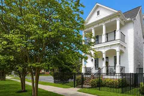 $1,225,000 | 310 West 18th Street, Houston, TX 77008