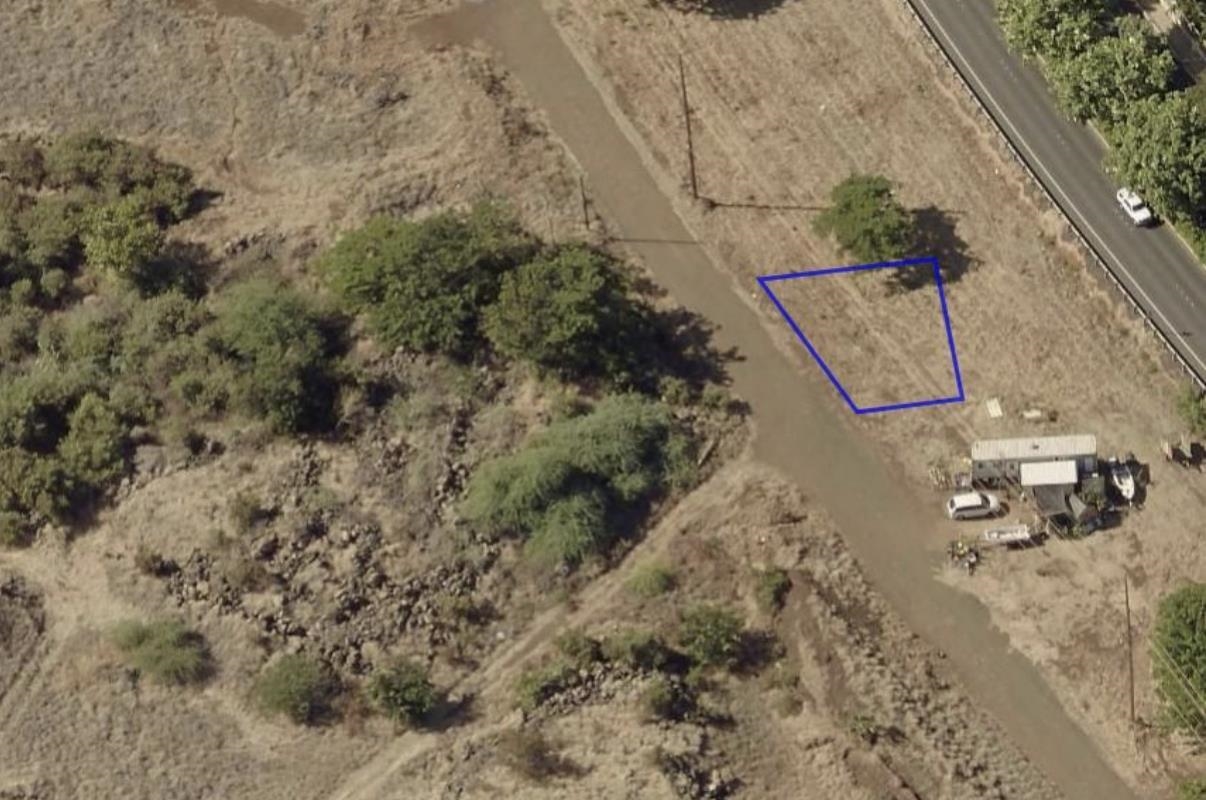 0 Honoapiilani Highway, Unit LOT 7 Lahaina, HI 96761 - Photo 2 of 2 a view of outdoor space with seating area