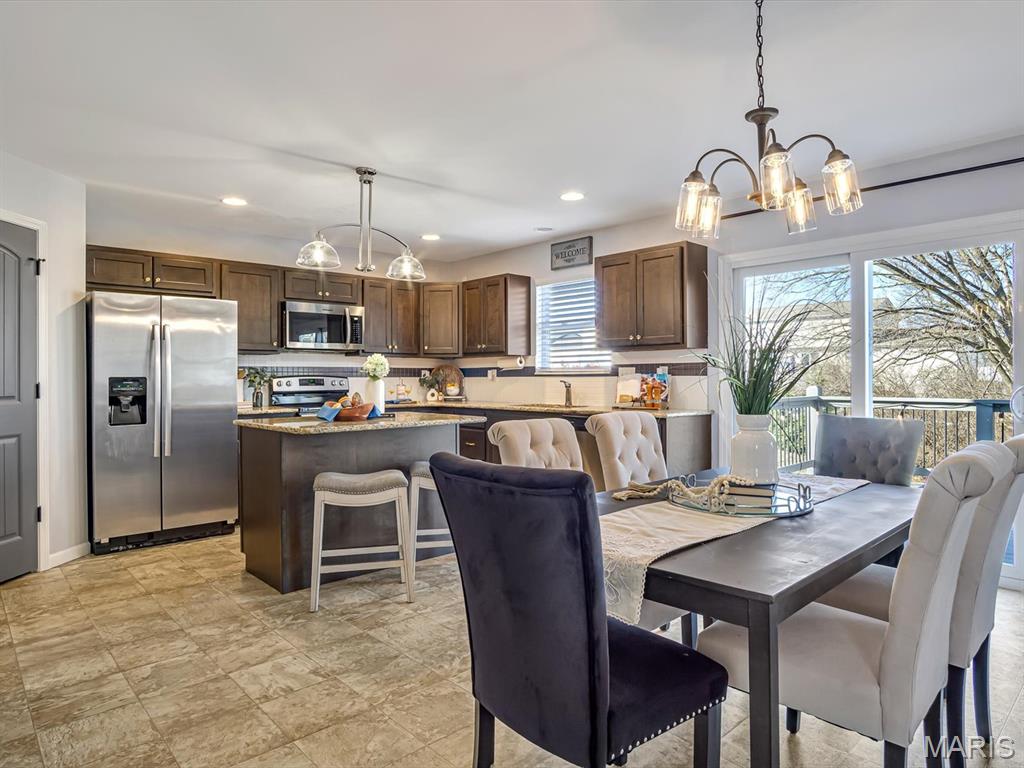 1235 Castle Green Drive Waterloo, IL 62298 - Photo 13 of 39