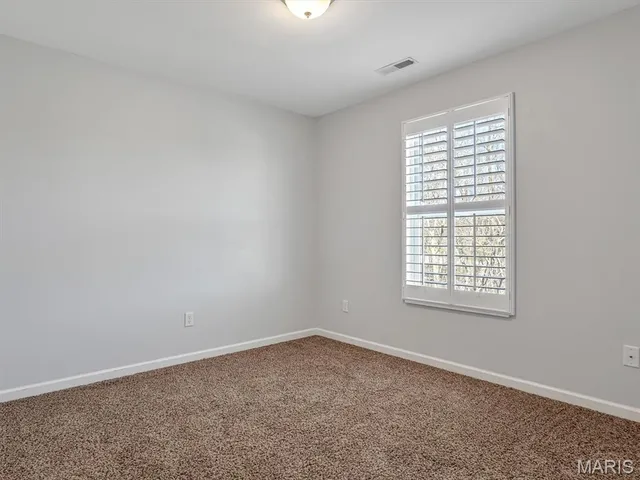 $398,975 | 1235 Castle Green Drive, Waterloo, IL 62298