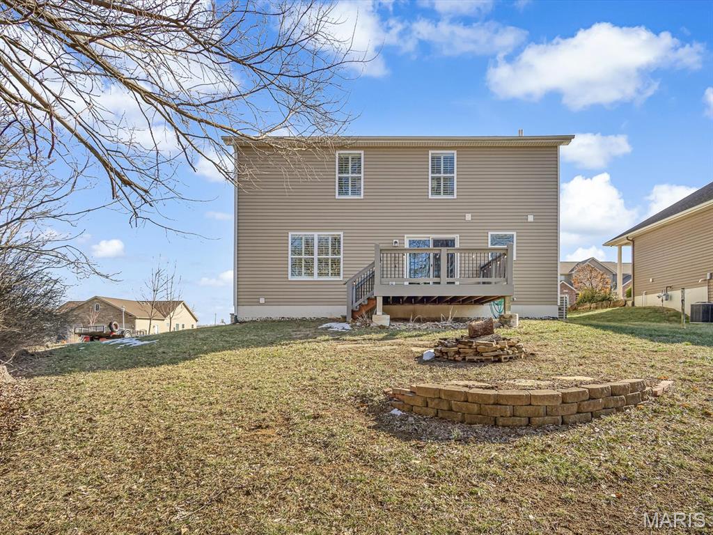 1235 Castle Green Drive Waterloo, IL 62298 - Photo 34 of 39