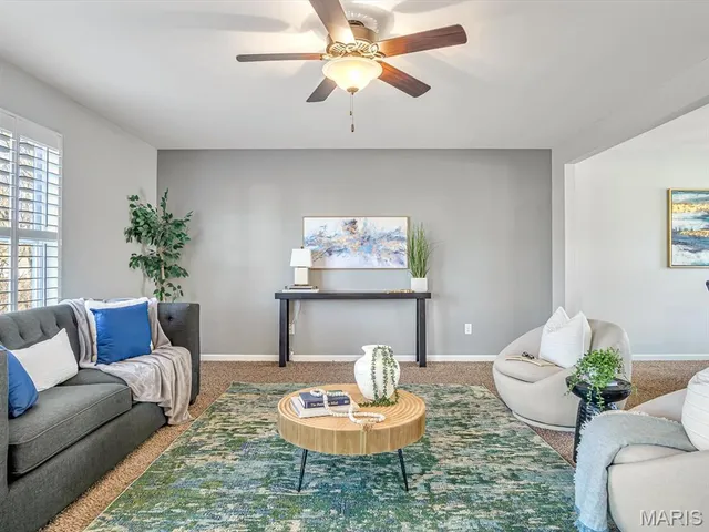 $398,975 | 1235 Castle Green Drive, Waterloo, IL 62298