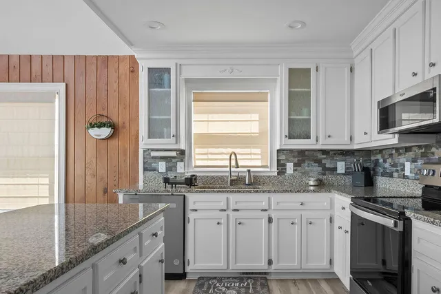 $895,000 | 1156 Langford Road, Leesville, SC 29070