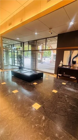 $2,050 | 250 Park Ave W Northwest, Unit 412, Atlanta, GA 30313