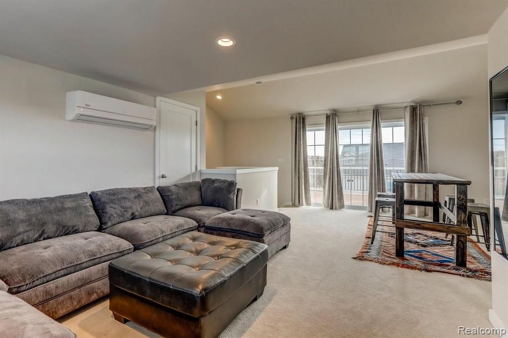 2841 Hardwick Road Ann Arbor, MI 48105 - Photo 30 of 43