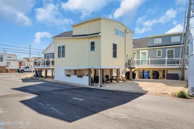 $779,000 | 101 West Cove Way, Lavallette, NJ 08735