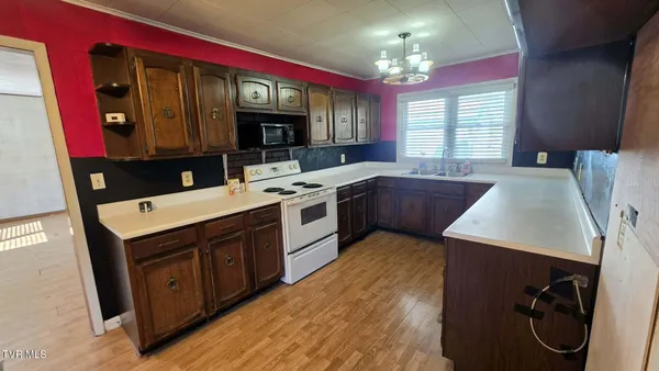 $169,000 | 10841 Cox Road, Wise, VA 24293