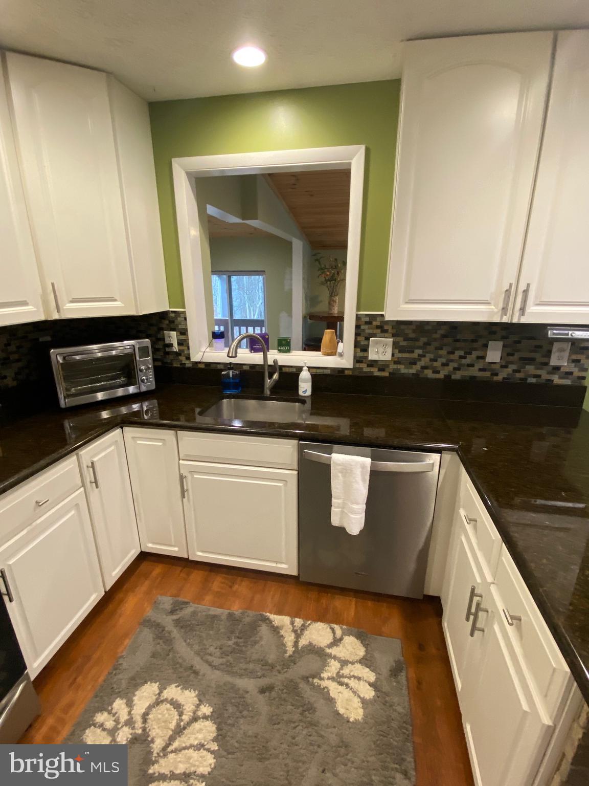 8044 Pine Ridge Road Pasadena, MD 21122 - Photo 13 of 52 Gallery Image 13