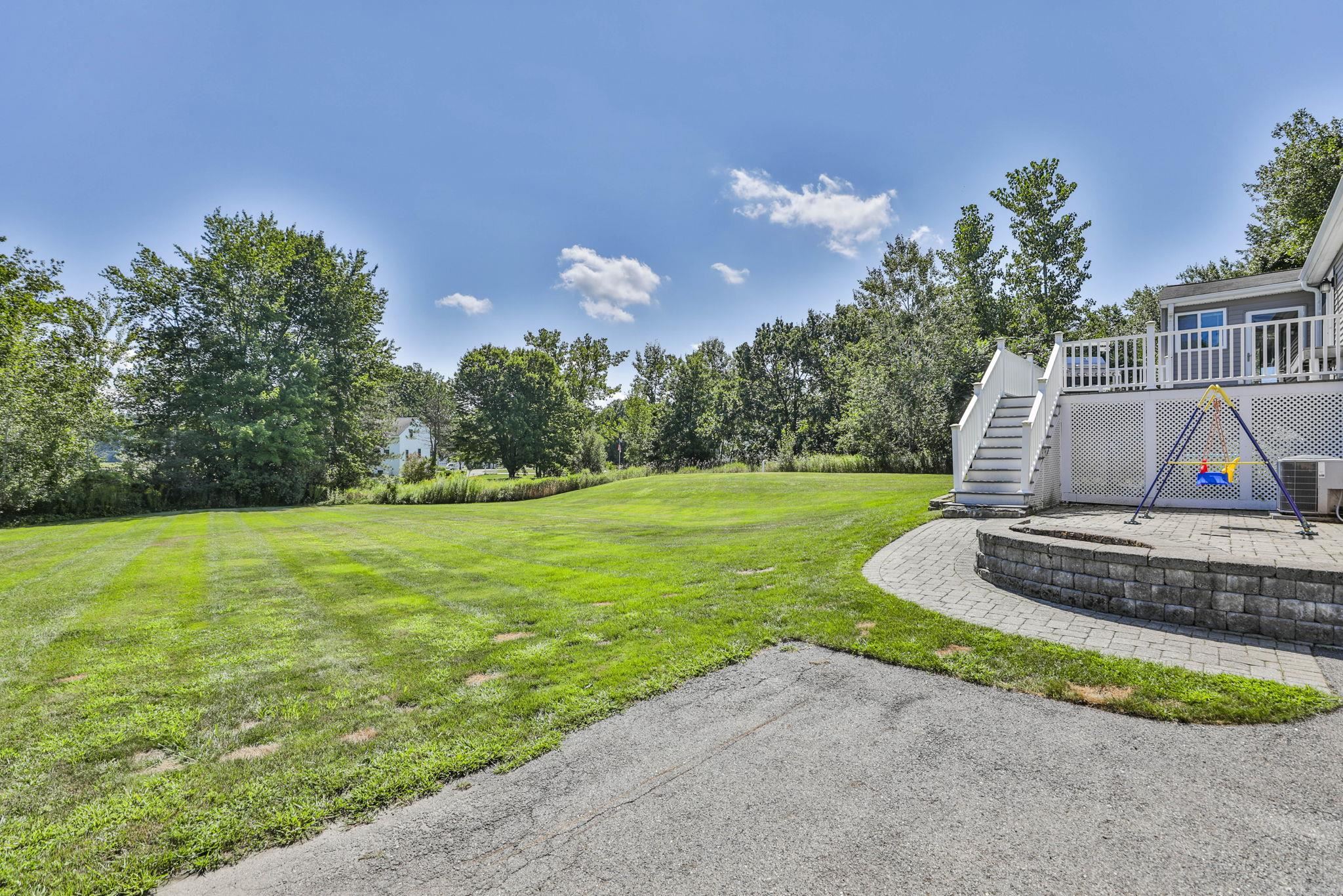 506 Mammoth Road Pelham, NH 03076 - Photo 33 of 39 Gallery Image 33