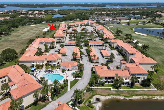 $400,000 | 5030 Harmony Circle, Unit 204, Vero Beach, FL 32967