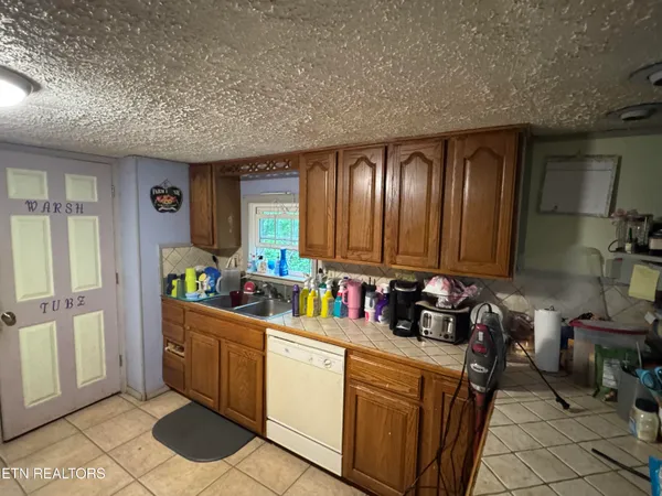 $124,900 | 3441 Glendale Road, Bybee, TN 37713