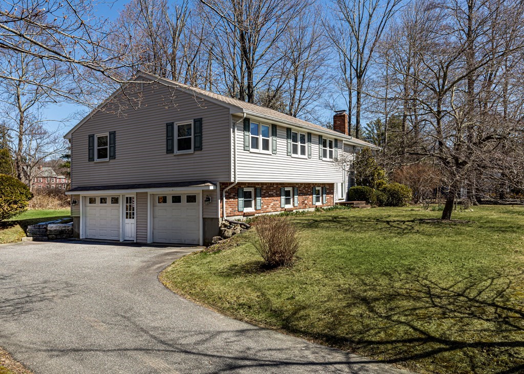 2 Teresa Road Hopkinton, MA 01748 - Photo 2 of 34 Gallery Image 2