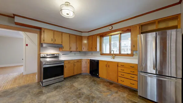 $279,000 | 9 Sewall Street, Augusta, ME 04330