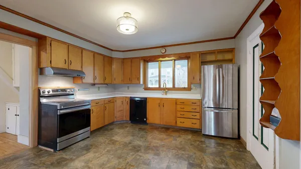 $279,000 | 9 Sewall Street, Augusta, ME 04330