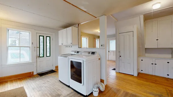 $279,000 | 9 Sewall Street, Augusta, ME 04330