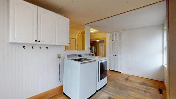 $279,000 | 9 Sewall Street, Augusta, ME 04330