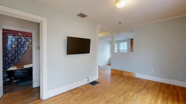 $279,000 | 9 Sewall Street, Augusta, ME 04330